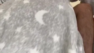 A mamada não foi suficiente para ele, vou acabar com ele com a minha buceta 💦