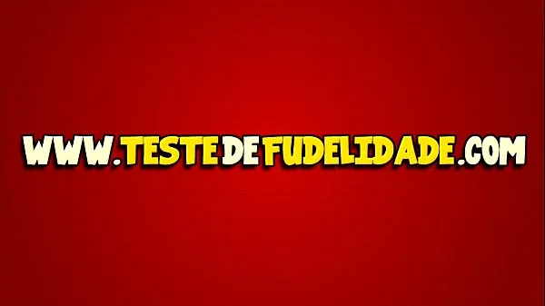 Safada adora foder com seu vizinho pauzudo