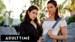 TEMPO ADULTO – A técnica de TI lésbica Jayden Cole tem a buceta DEVORADA em 69 com a colega de trabalho sexy Victoria Voxxx